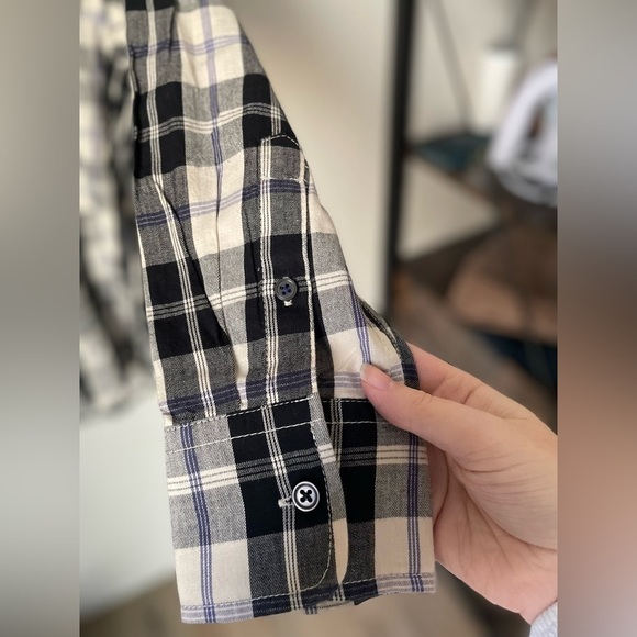 J. Crew Relaxed-fit Featherweight Flannel Shirt in Friday Plaid Size 8 NWT - Picture 3 of 11